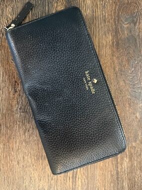 Kate Spade Large Continental Wallet - Black